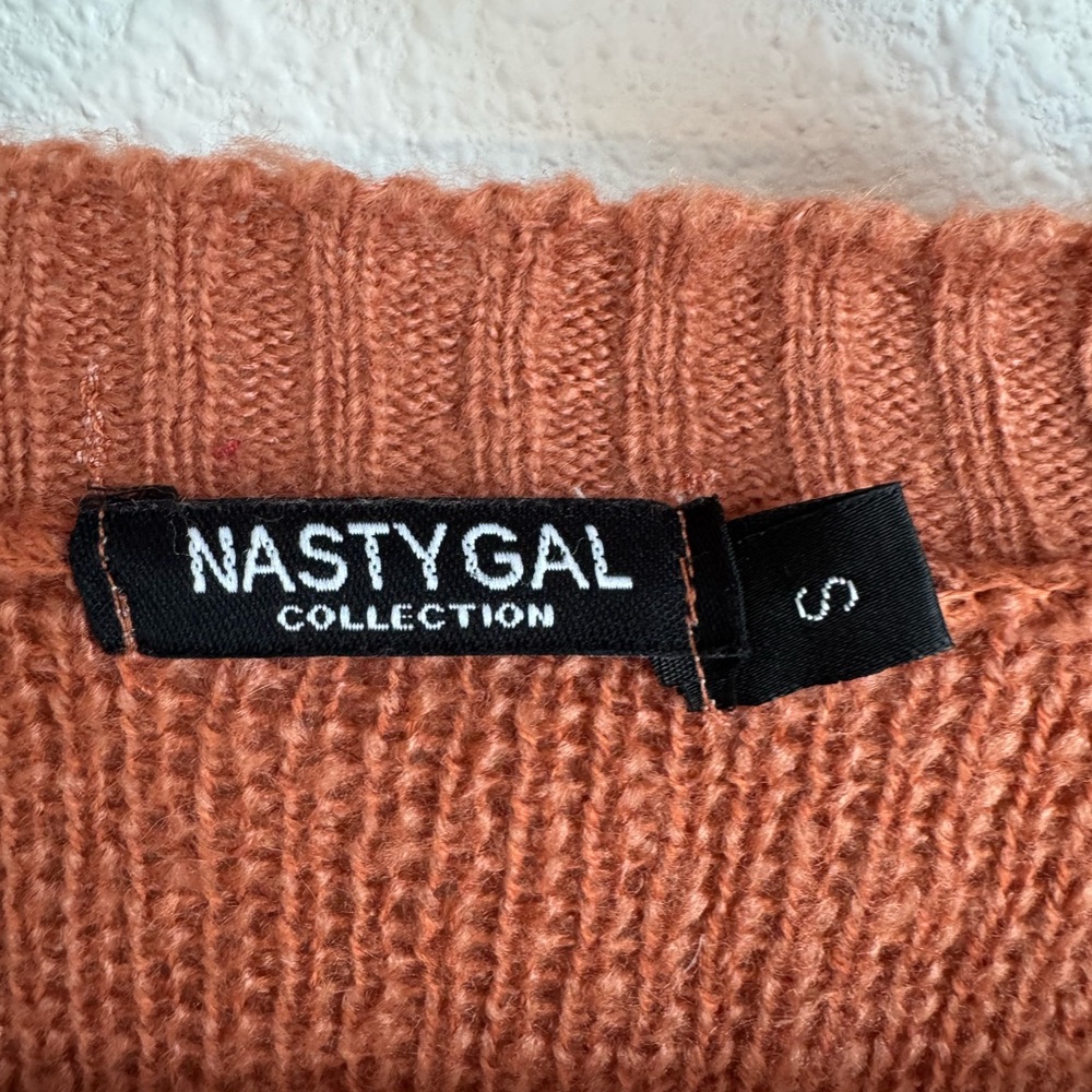 Nasty Gal Burnt Orange Cropped Sweater Size Small - Picture 4 of 6